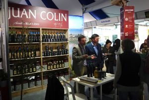 DSCN4722 Expositor AOVES