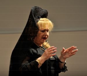 PRESENTACION DE MI NUEVA OBRA LITERARIA ENTRE SAETAS Y CLAVELES