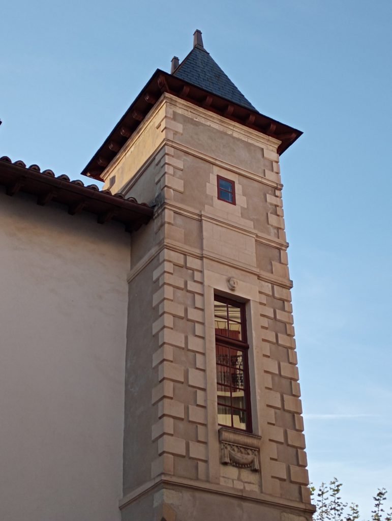 Torre Sur del Palacio